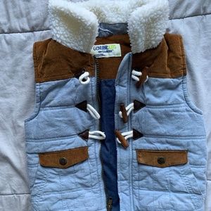 Boys Genuine Kids by Oshkosh zipper/button vest